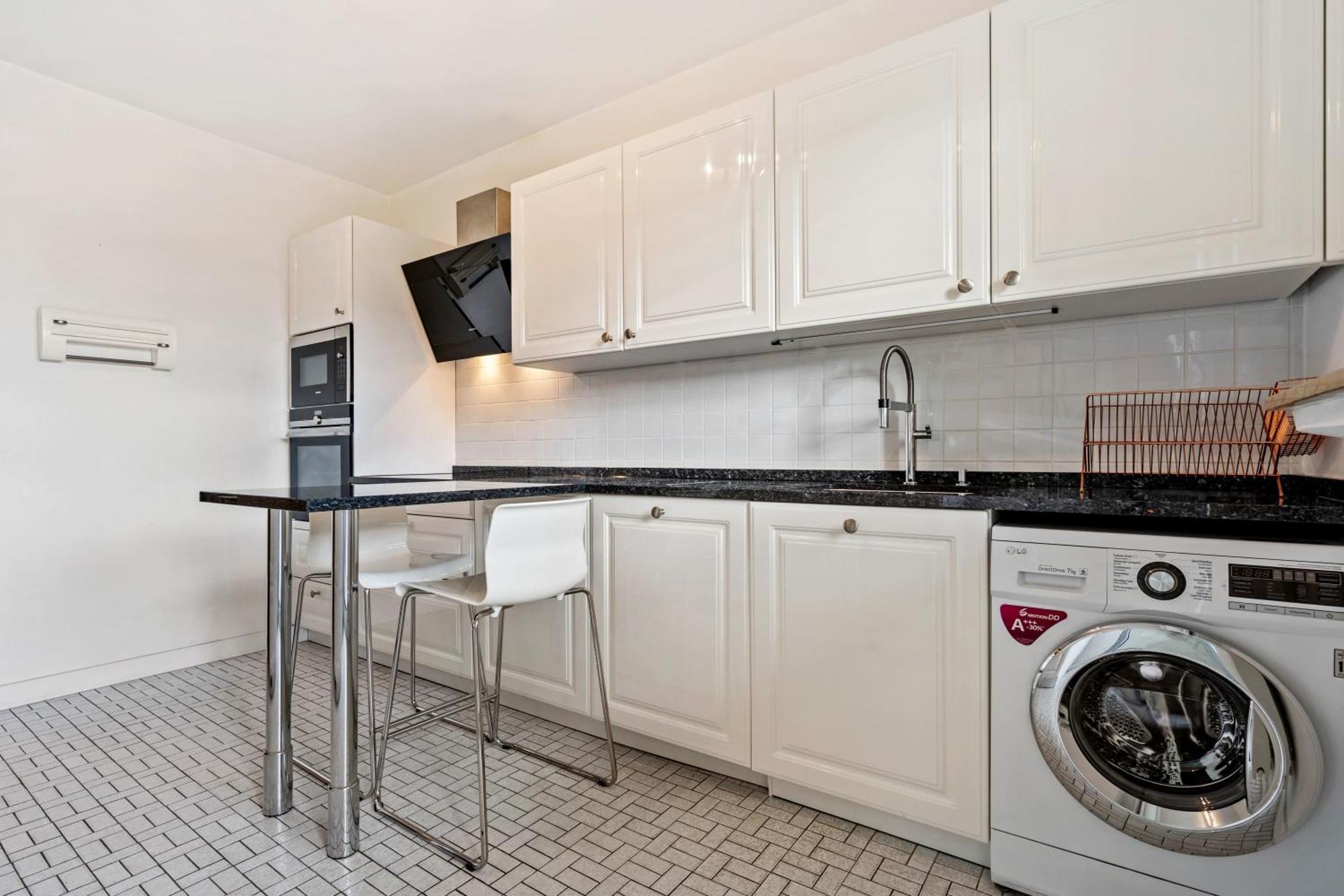 Stylish 2Br Apt In Limpertsberg, Near City Center Luxemburgo Exterior foto